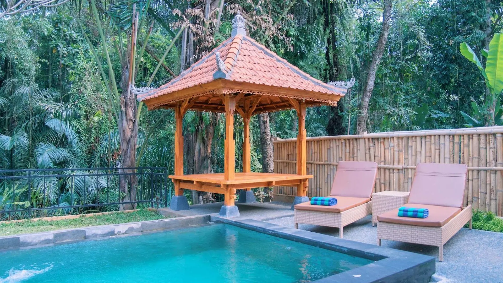 Semana Cliff Villa Ubud Indonesia